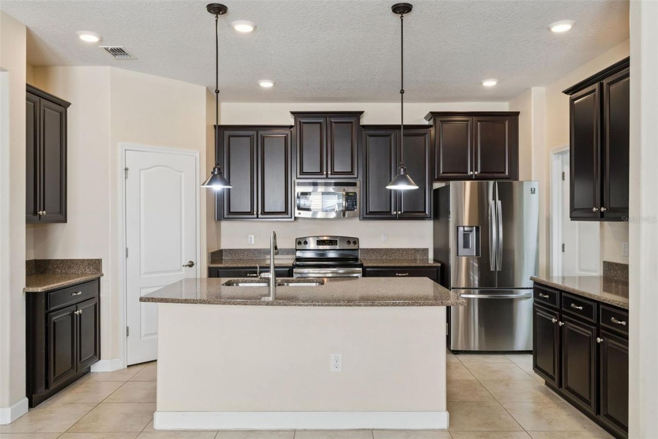 1966 Pantheon Drive, Winter Garden, FL 34787 Photo