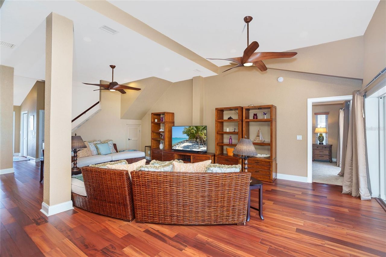 230 N Gulf Boulevard, Placida, FL 33946 Photo