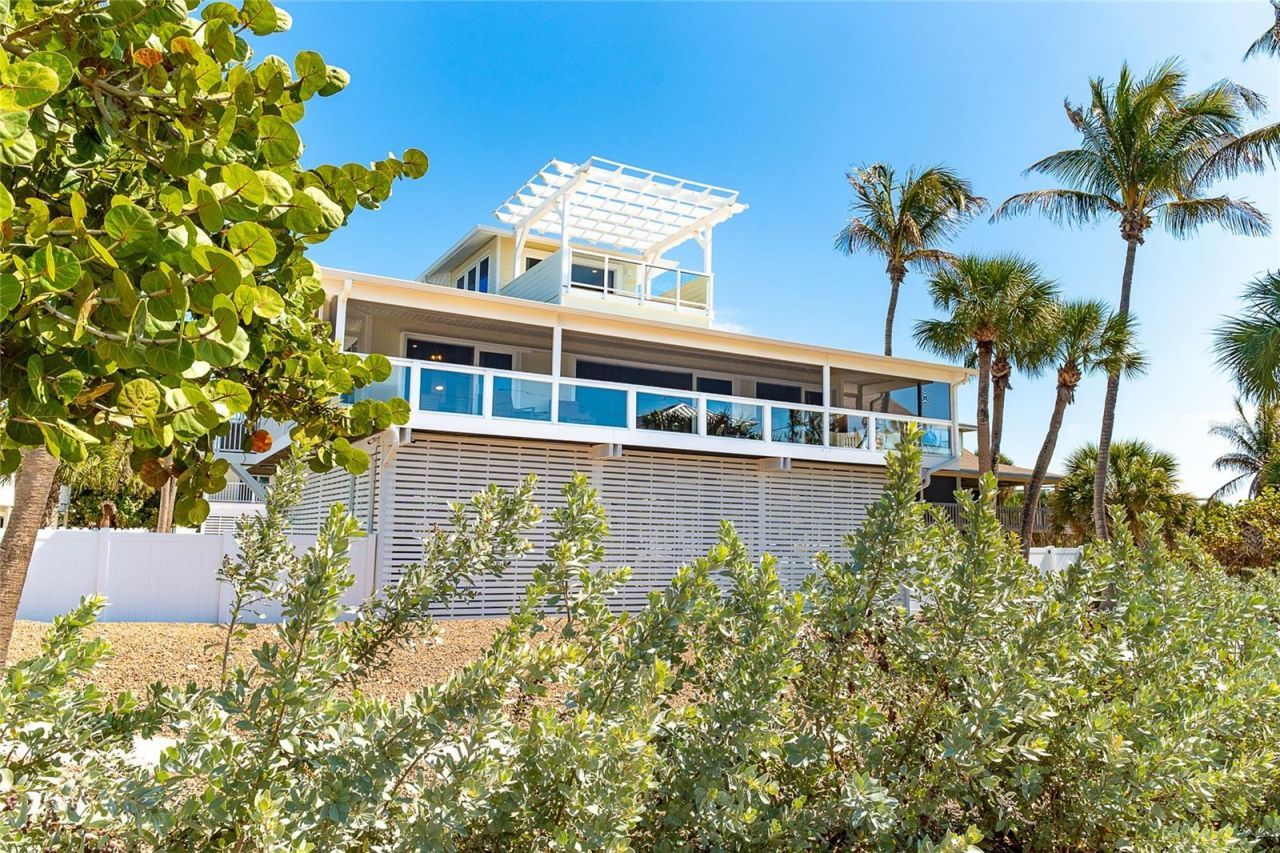 230 N Gulf Boulevard, Placida, FL 33946 Photo