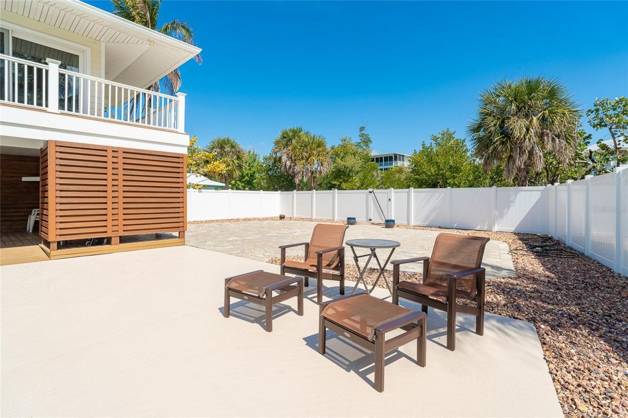 230 N Gulf Boulevard, Placida, FL 33946 Photo