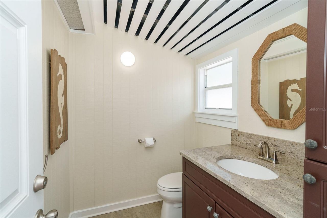 230 N Gulf Boulevard, Placida, FL 33946 Photo