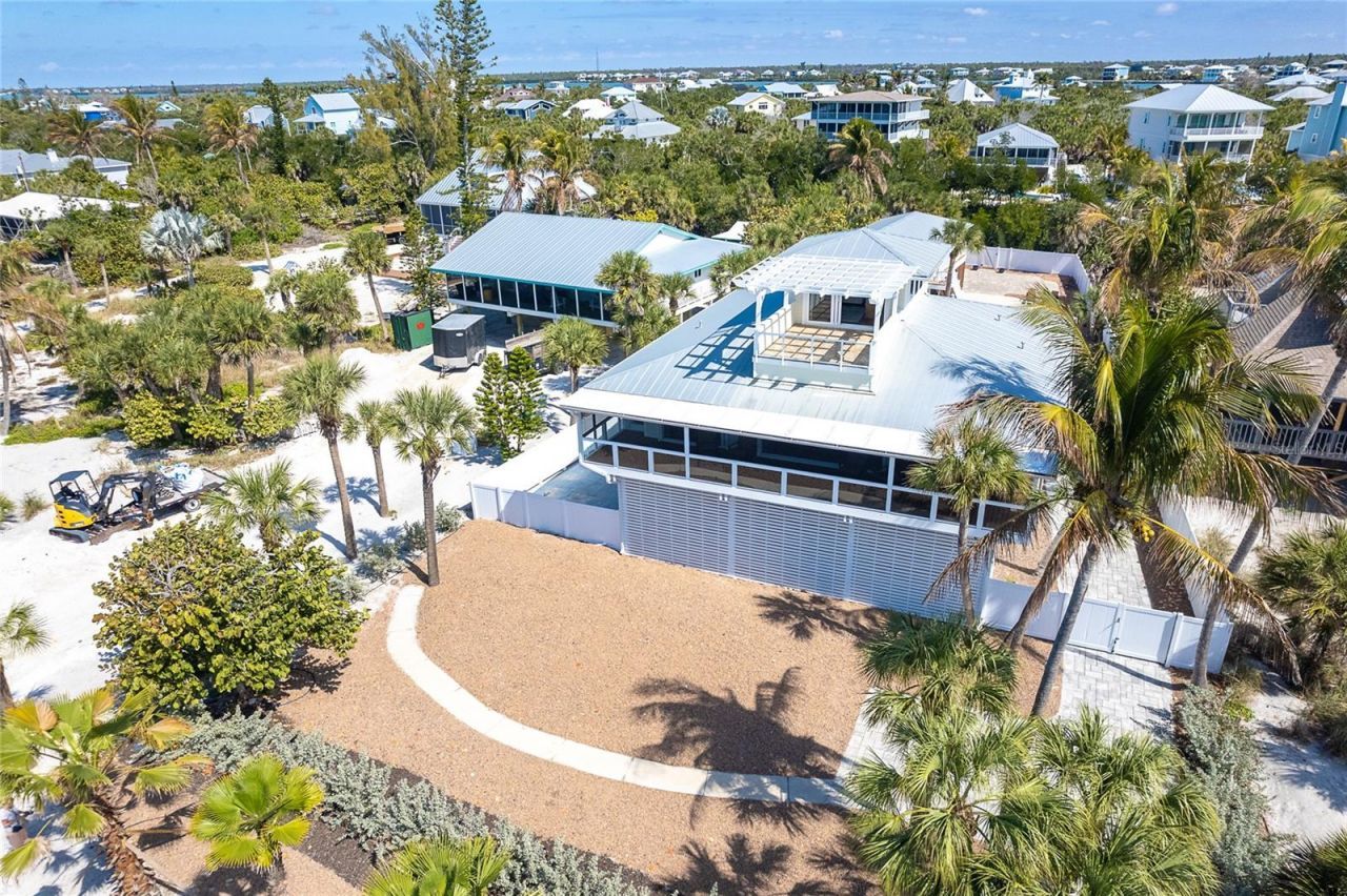 230 N Gulf Boulevard, Placida, FL 33946 Photo