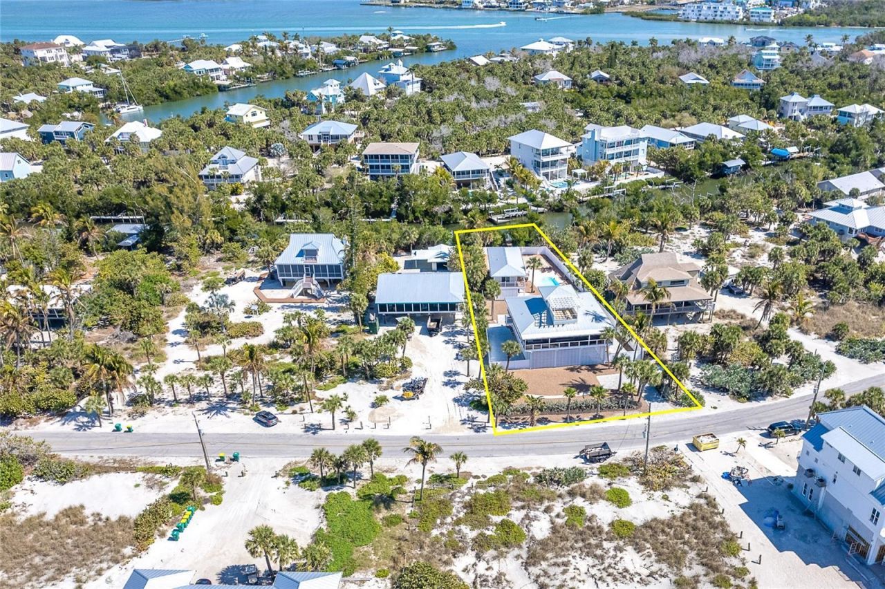 230 N Gulf Boulevard, Placida, FL 33946 Photo