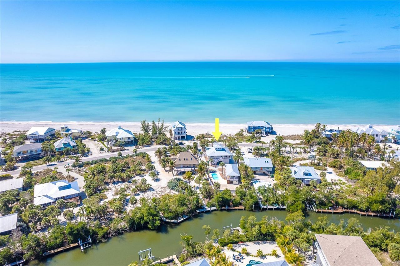 230 N Gulf Boulevard, Placida, FL 33946 Photo