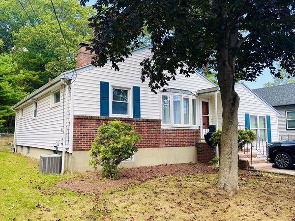 75 Park Road, Lynn, MA 01904