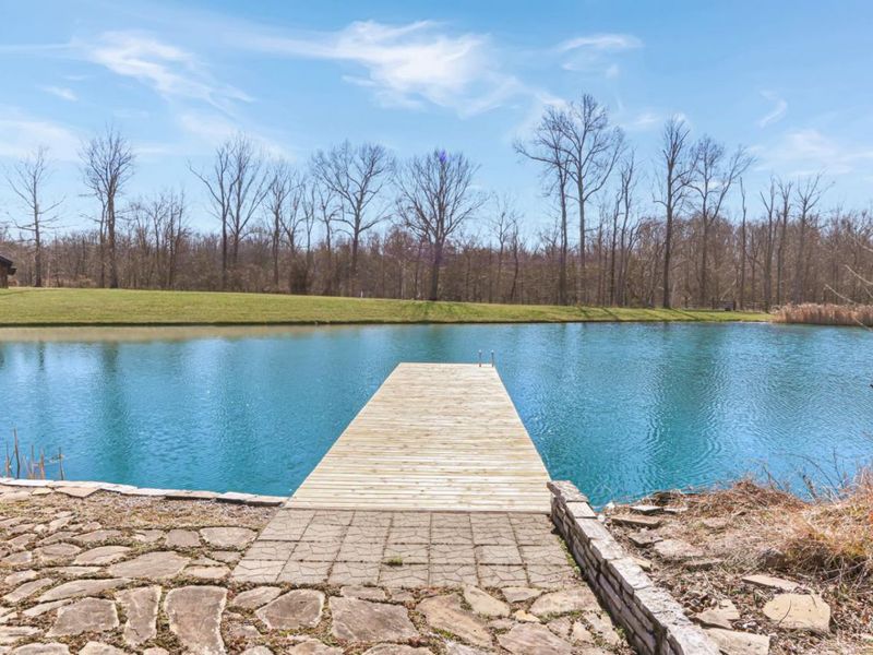 1613 W Concord Road, Pierce Twp, OH 45102 Photo 2