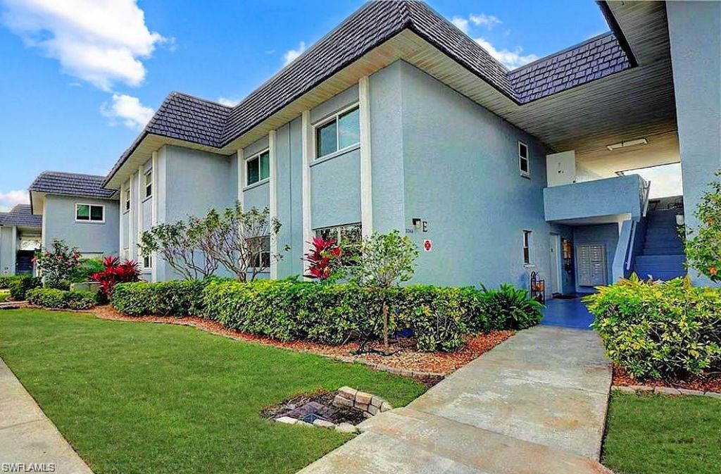 3366 N Key Dr, Unit 7, North Fort Myers, FL 33903 Photo