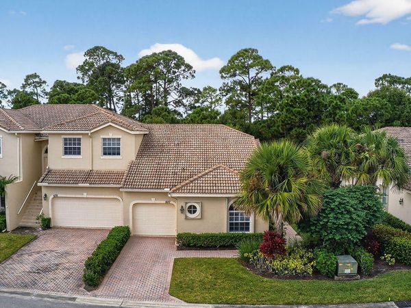 8137 Carnoustie Place, Port Saint Lucie, FL 34986