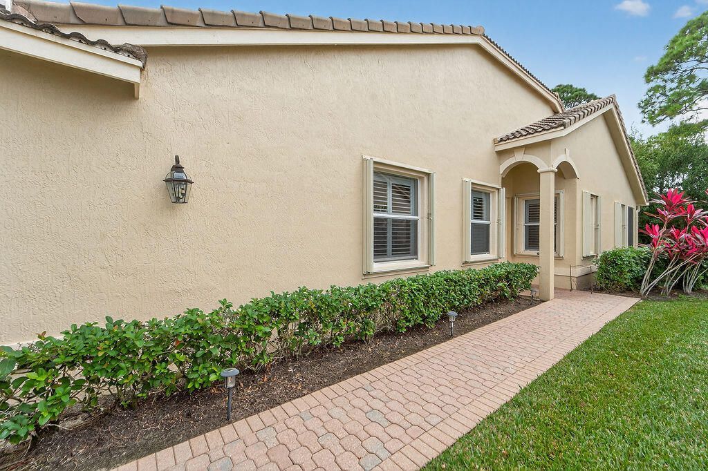 8137 Carnoustie Place, Port Saint Lucie, FL 34986 Photo