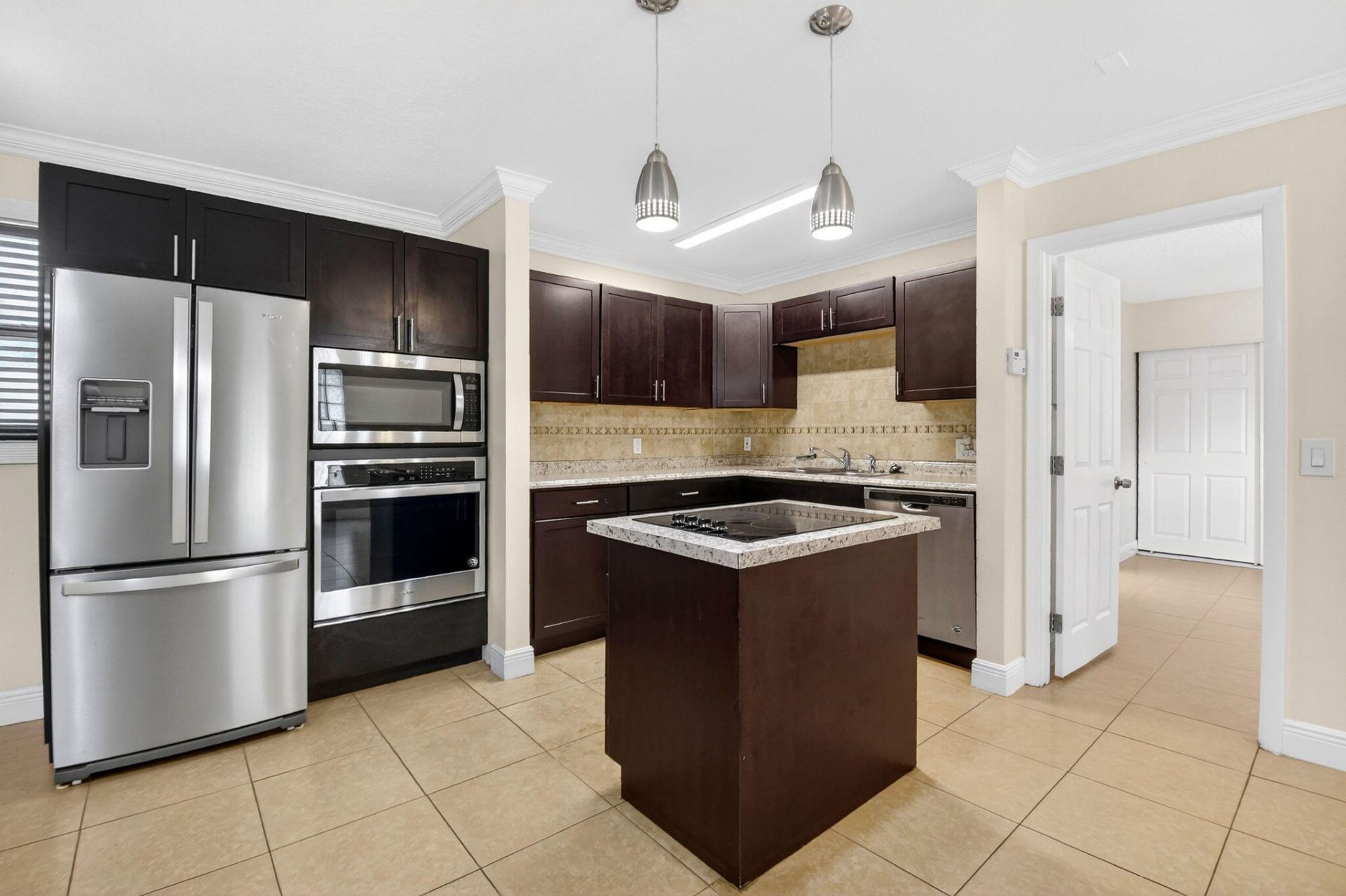 18 Crossings Circle, Unit F, Boynton Beach, FL 33435 Photo