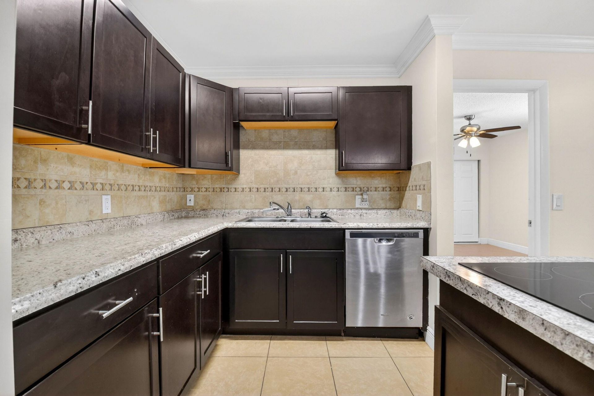 18 Crossings Circle, Unit F, Boynton Beach, FL 33435 Photo