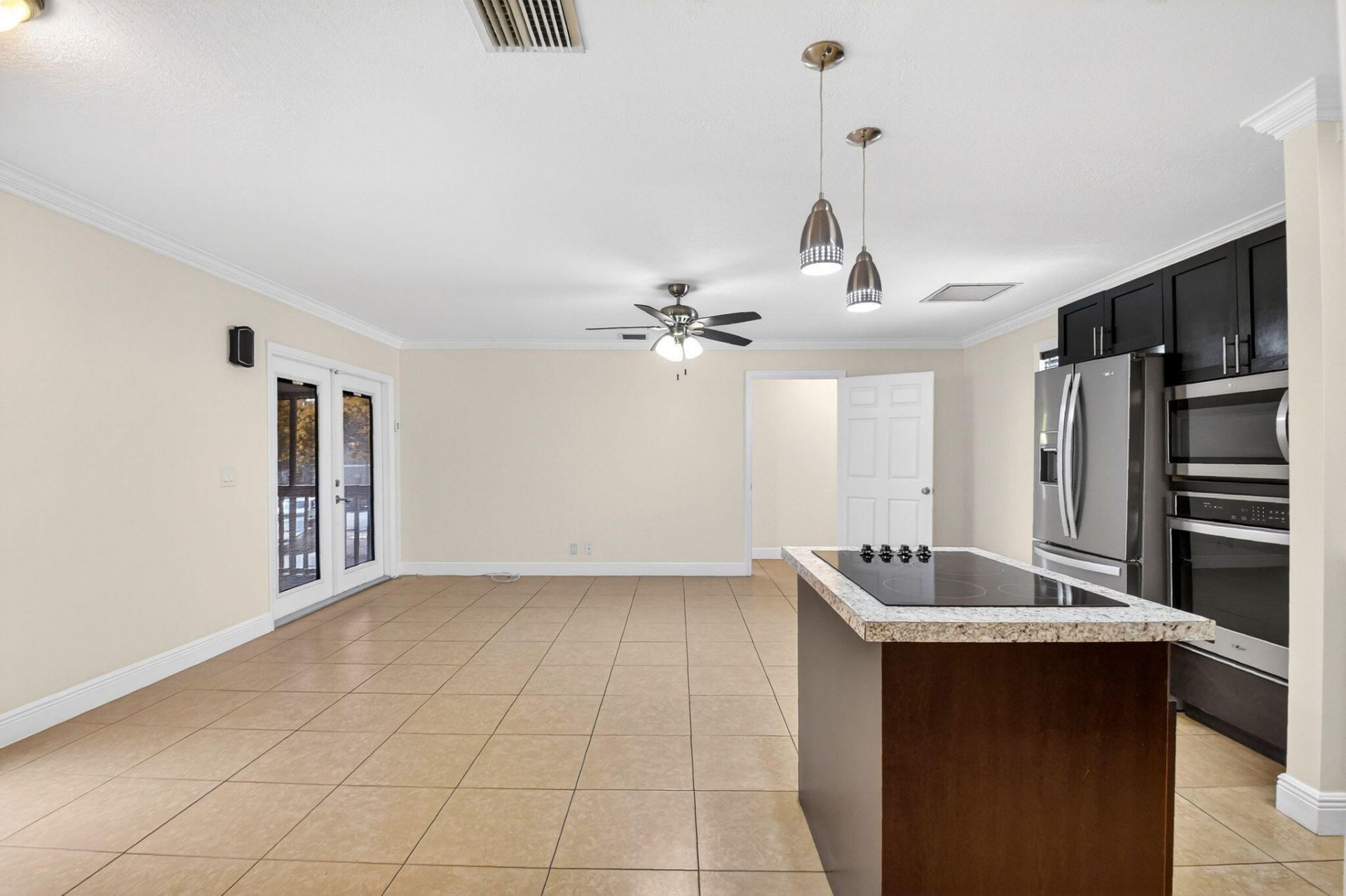 18 Crossings Circle, Unit F, Boynton Beach, FL 33435 Photo