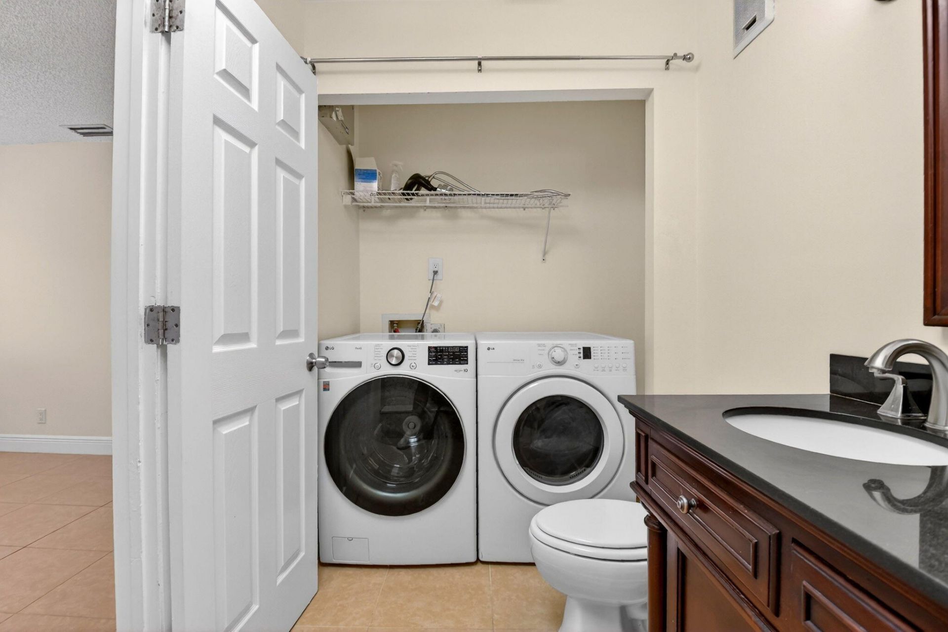 18 Crossings Circle, Unit F, Boynton Beach, FL 33435 Photo