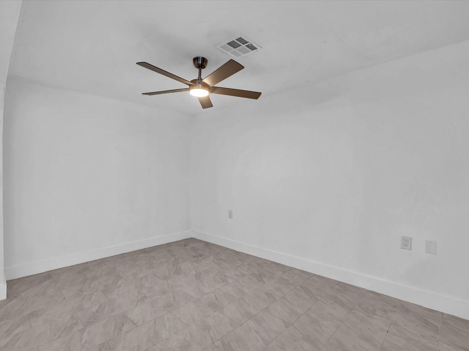 2340 SW 42nd Terrace, Fort Lauderdale, FL 33317 Photo