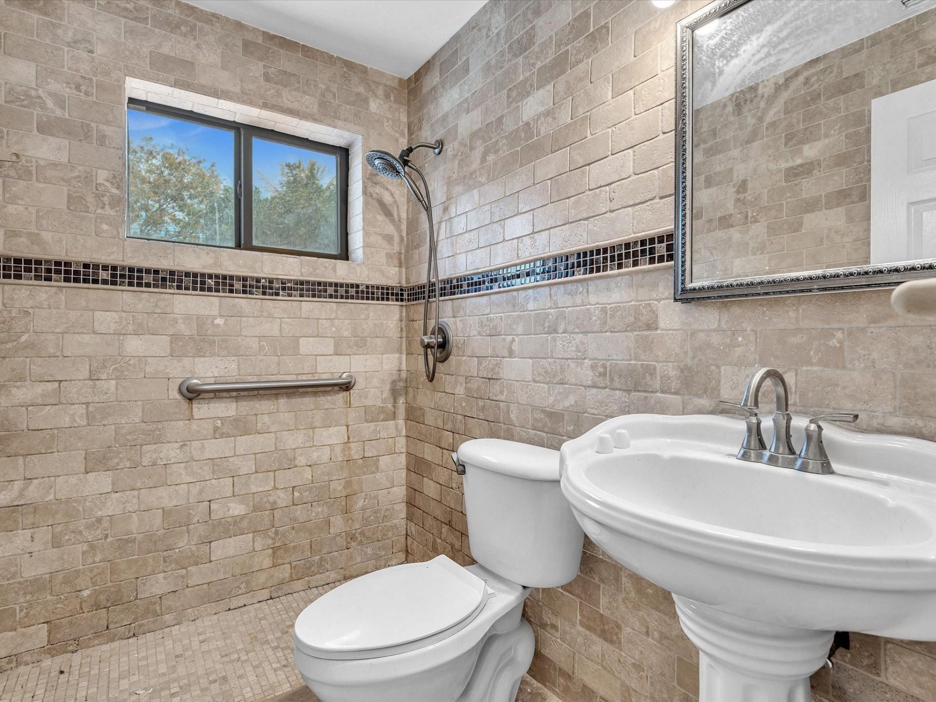 2340 SW 42nd Terrace, Fort Lauderdale, FL 33317 Photo