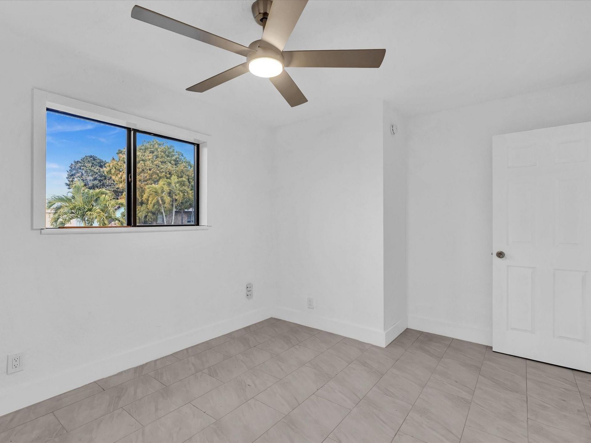 2340 SW 42nd Terrace, Fort Lauderdale, FL 33317 Photo