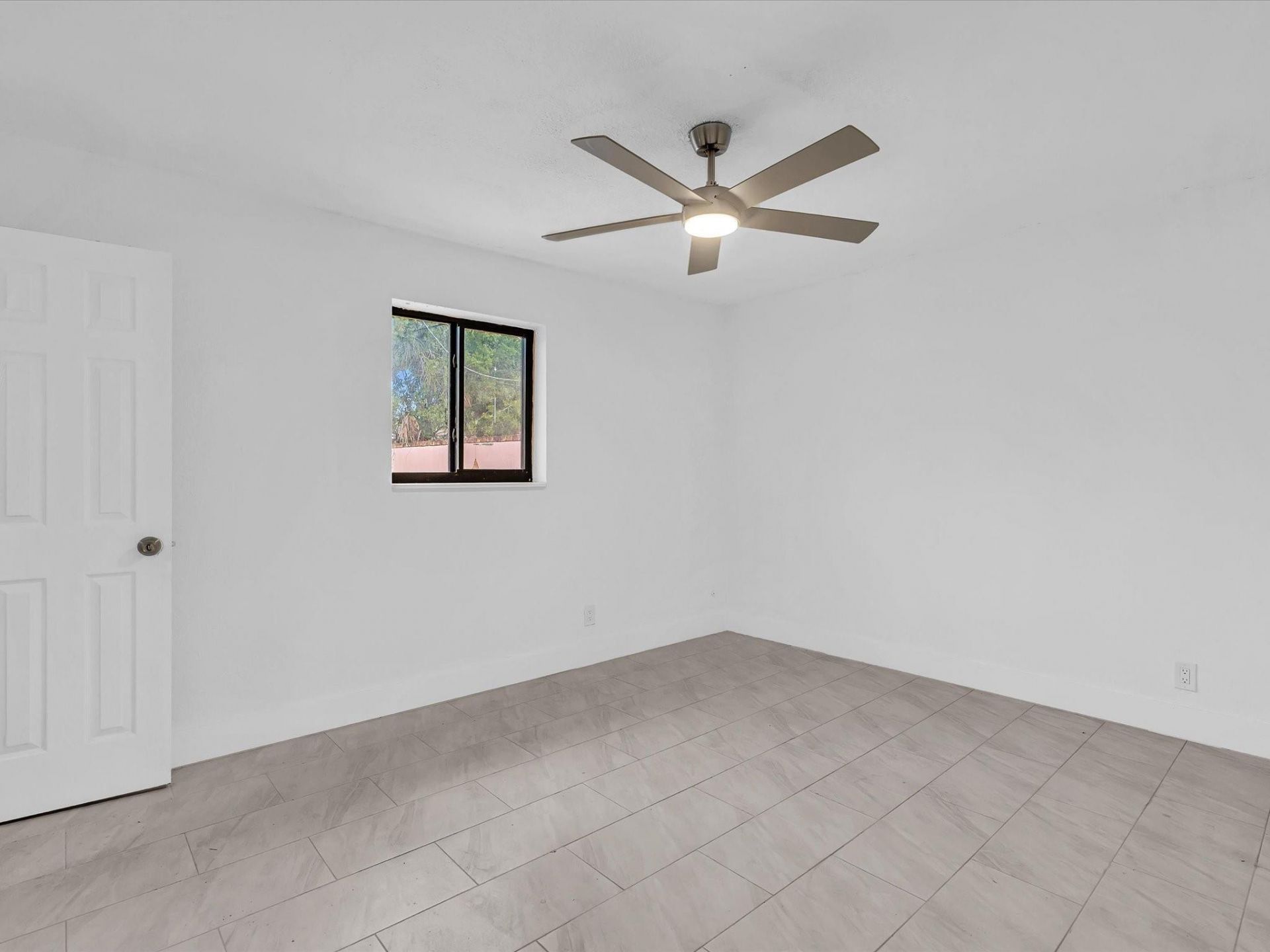 2340 SW 42nd Terrace, Fort Lauderdale, FL 33317 Photo