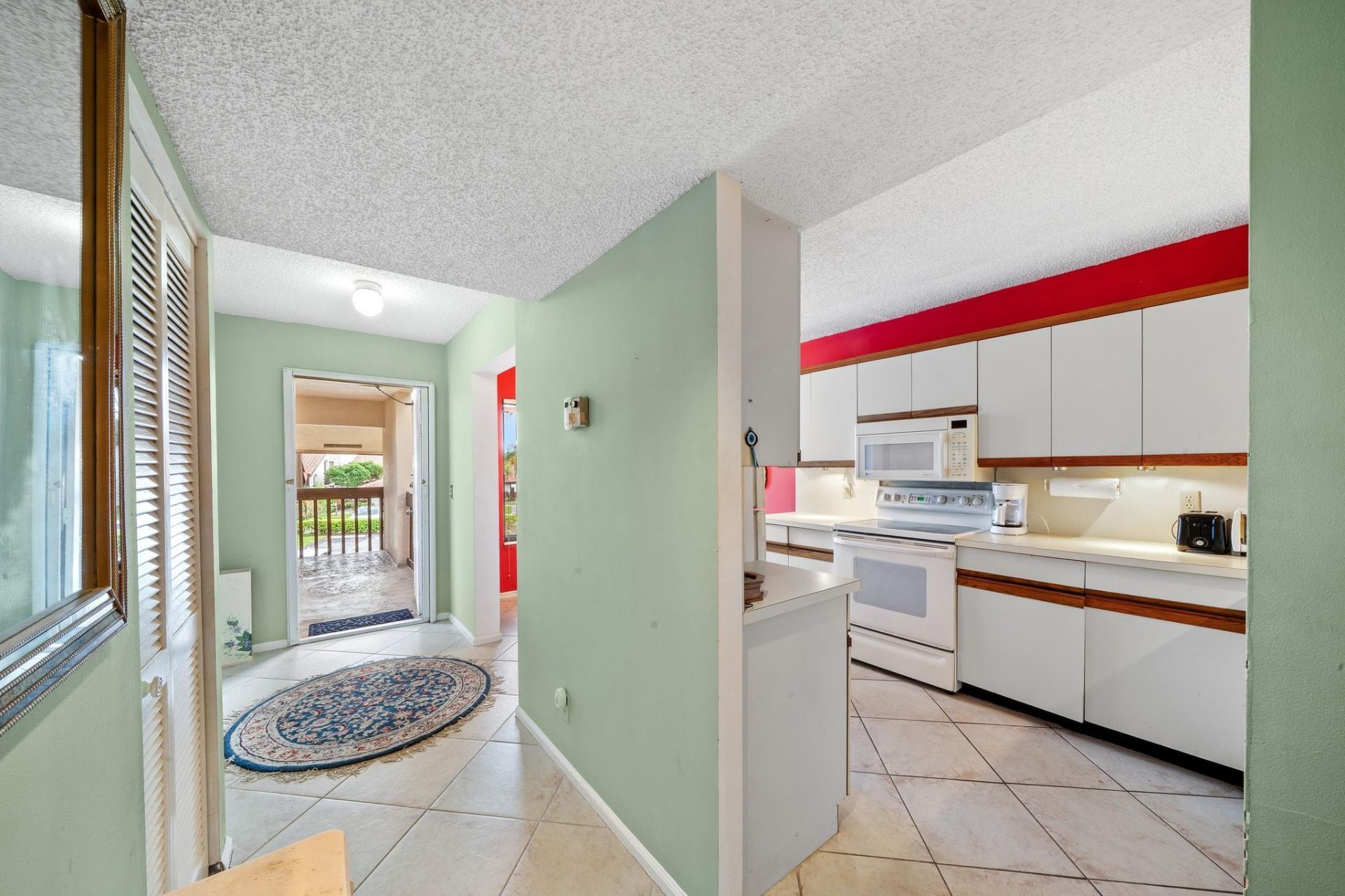5306 Cedar Lake Drive, Unit 203, Boynton Beach, FL 33437 Photo