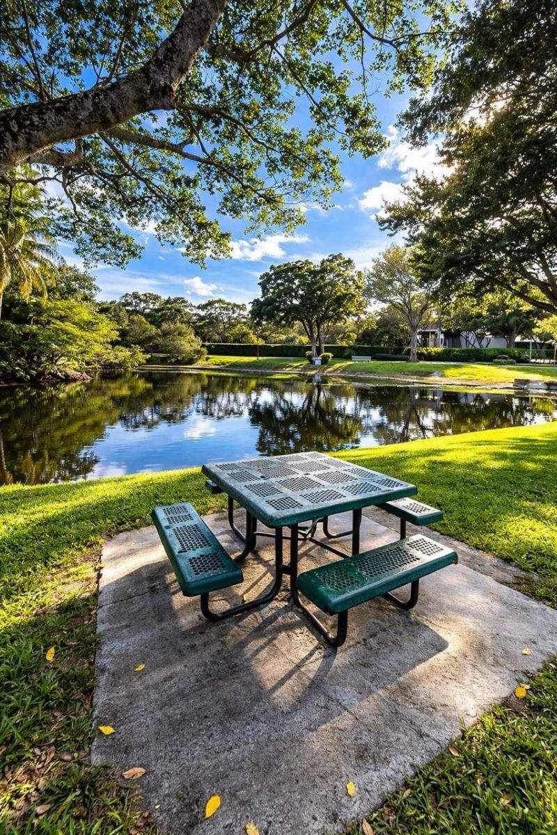 5306 Cedar Lake Drive, Unit 203, Boynton Beach, FL 33437 Photo