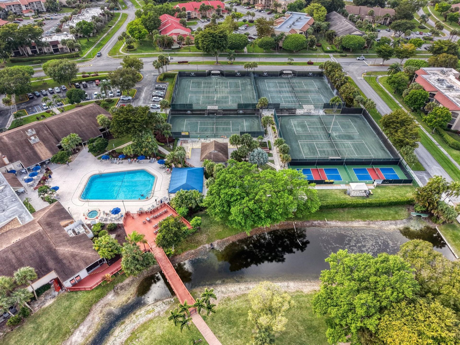 5306 Cedar Lake Drive, Unit 203, Boynton Beach, FL 33437 Photo