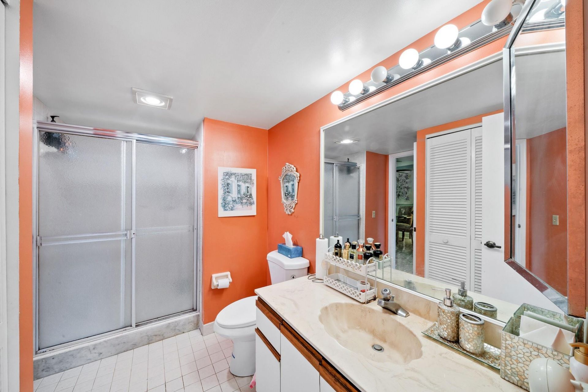 5306 Cedar Lake Drive, Unit 203, Boynton Beach, FL 33437 Photo