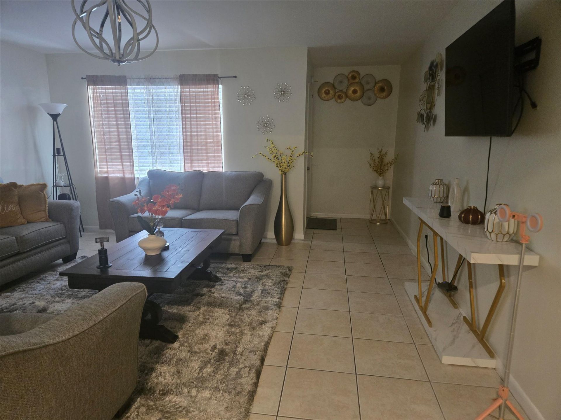 296 Alemeda Dr, Palm Springs, FL 33461 Photo