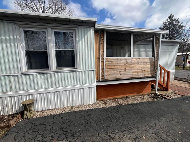 52 Estates Lane, Reynoldsburg, OH 43068 Photo 5