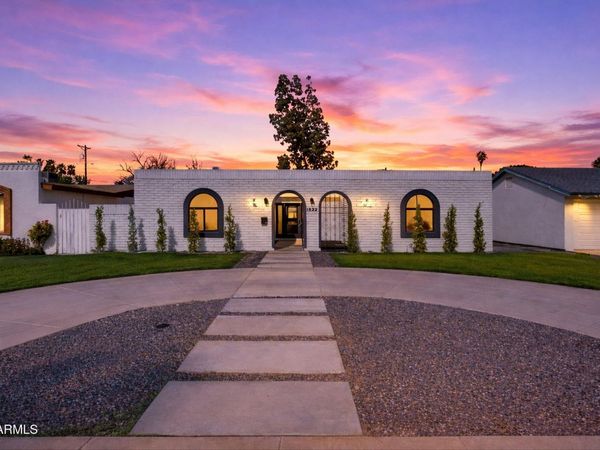 1822 W HIGHLAND Avenue, Phoenix, AZ 85015