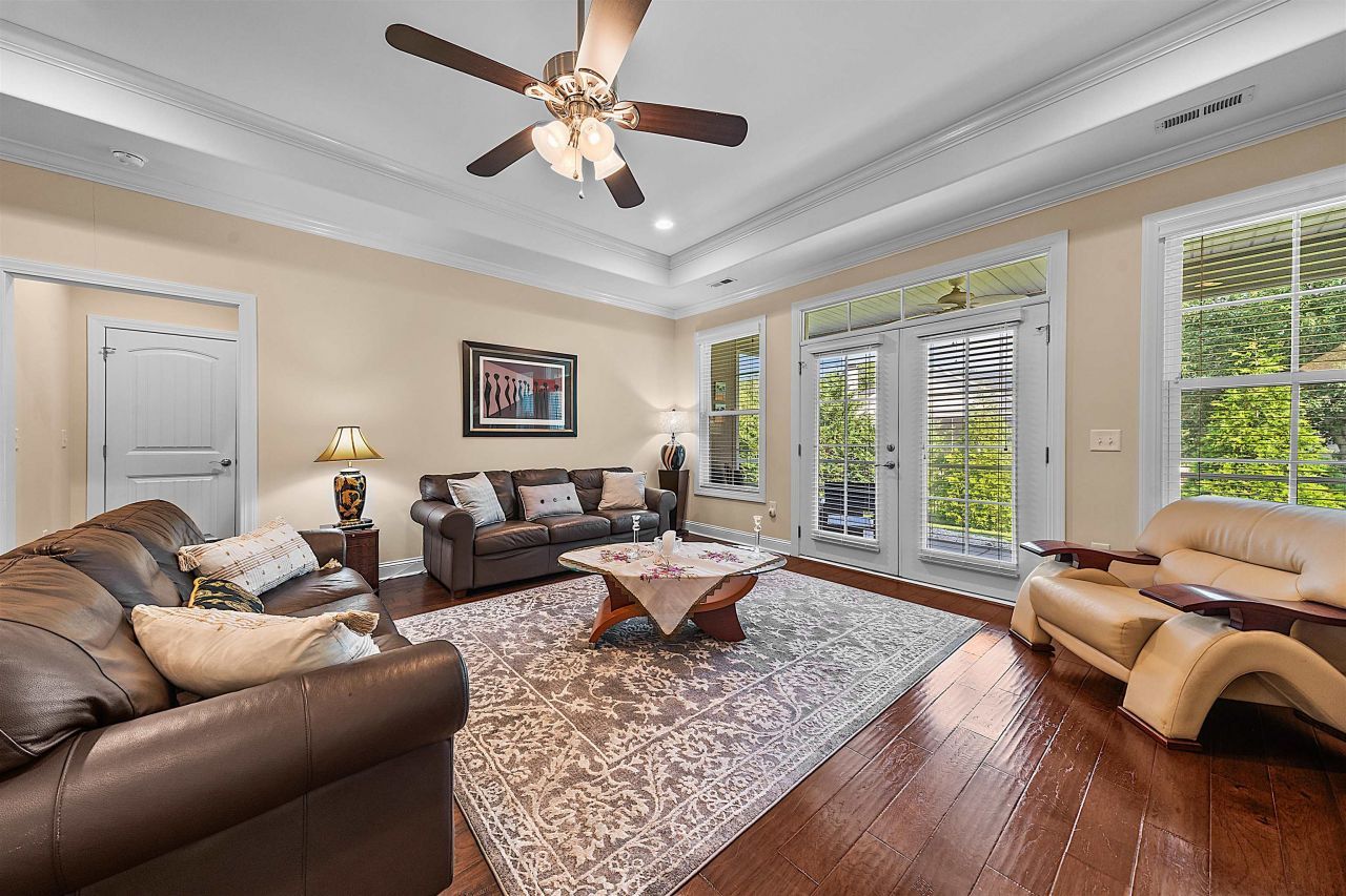 668 Barona Dr. Photo 13