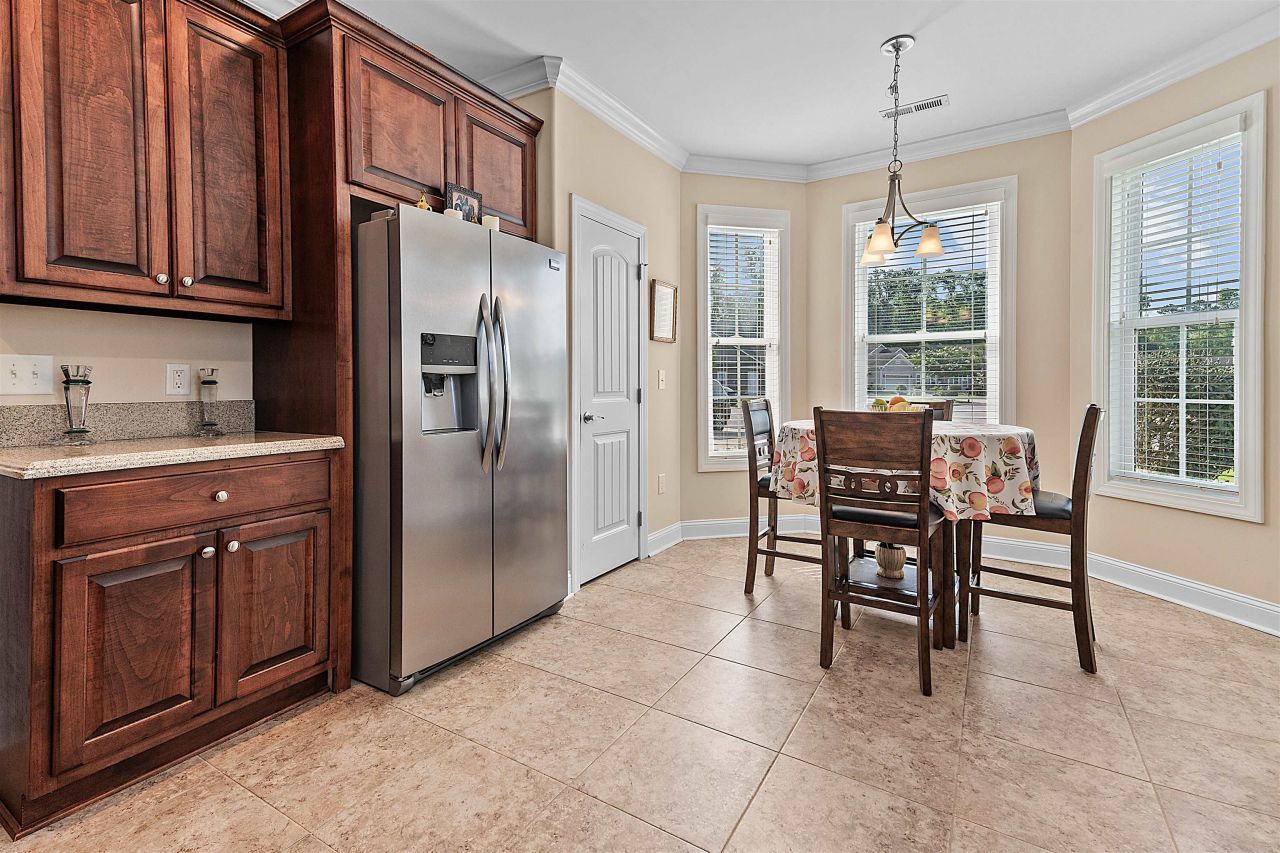 668 Barona Dr. Photo 16