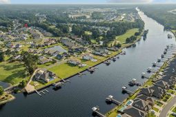 668 Barona Dr. photo 4