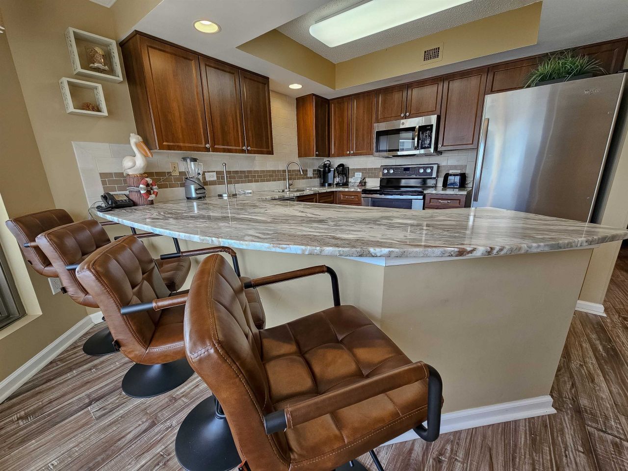 8560 Queensway Blvd.  Photo 14