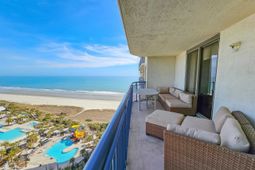 8560 Queensway Blvd.  photo 4