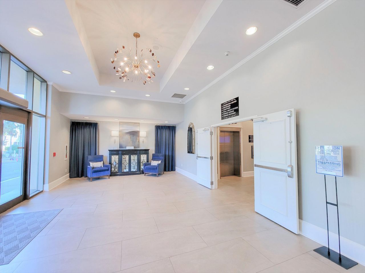 8560 Queensway Blvd.  Photo 47