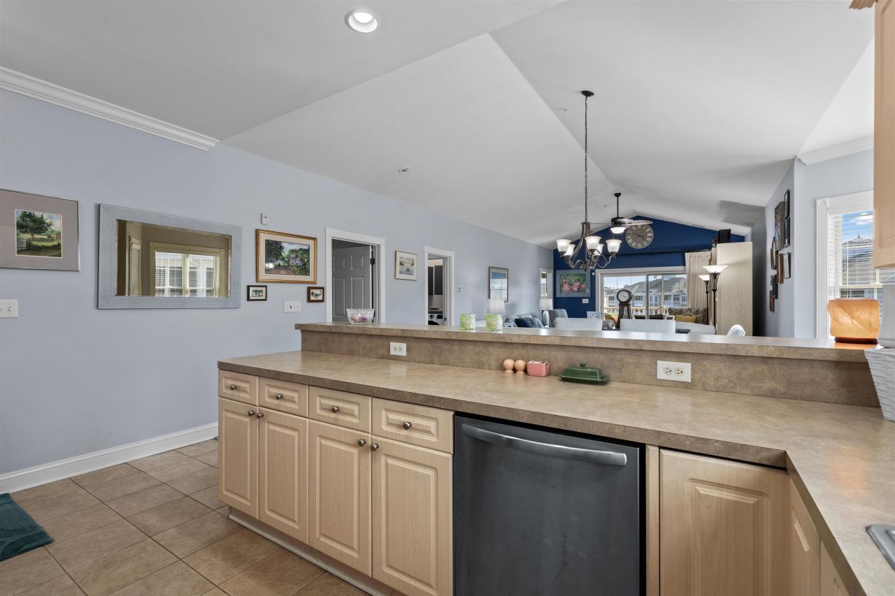 4851 Luster Leaf Circle Photo 7