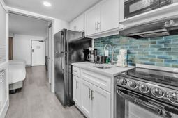 2401 S Ocean Blvd.  photo 4