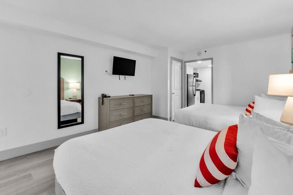 2401 S Ocean Blvd.  Photo 6