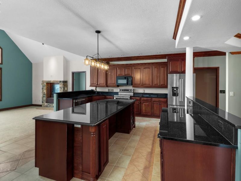 4319 Shore Drive, Lorain, OH 44053 Photo 11