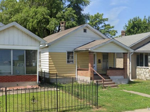 2230 Gaty Avenue , East St Louis, IL 62205