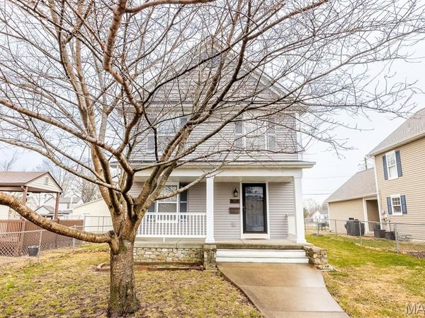 205 East 2nd Street, O'Fallon, IL 62269