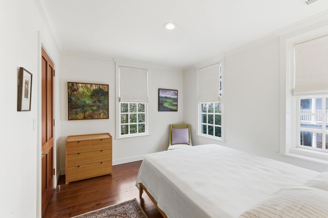 73 Church Street Photo 32