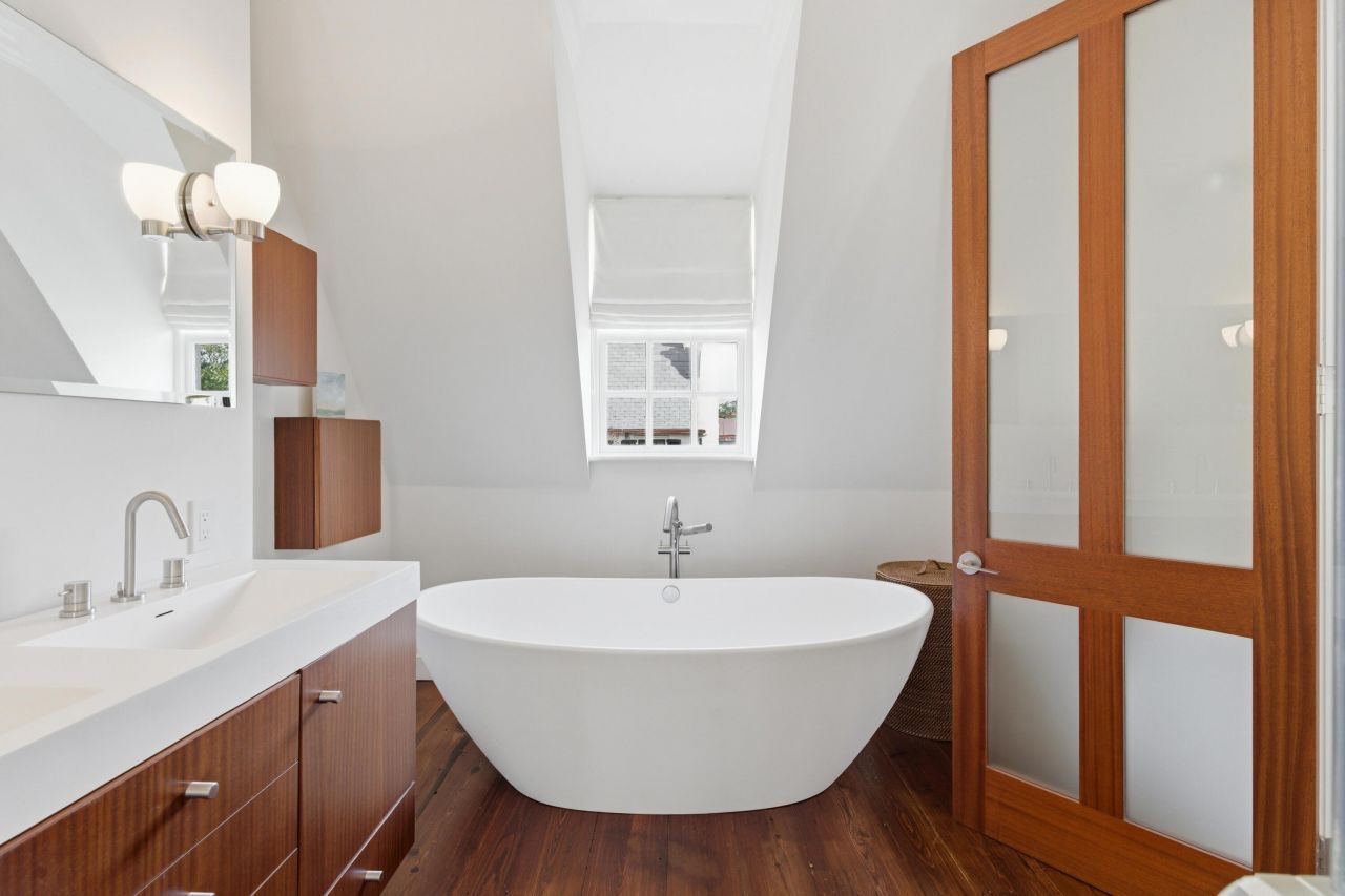 73 Church Street Photo 44