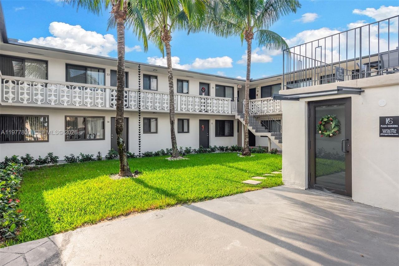 1330 W 29th St , Unit 28, Hialeah, FL 33012 Photo