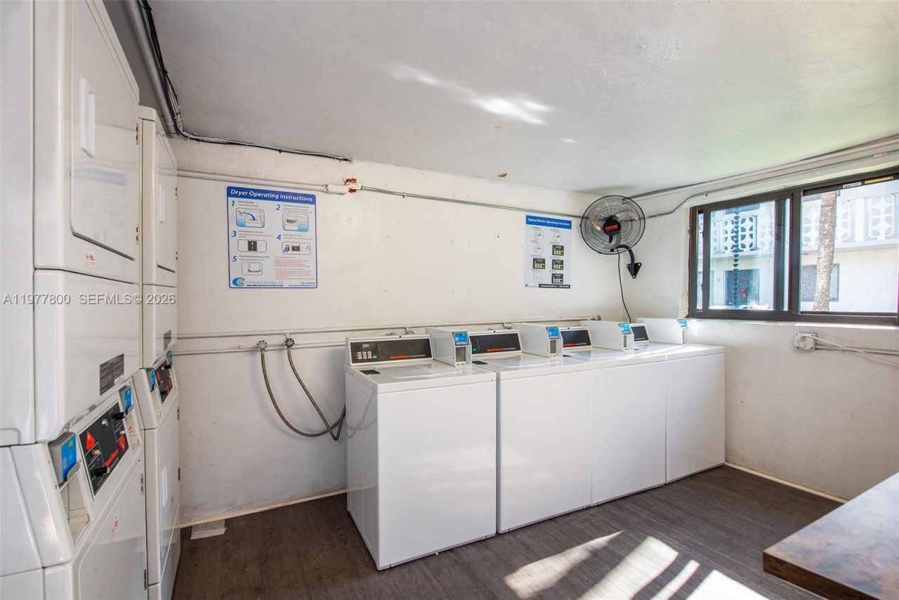 1330 W 29th St , Unit 28, Hialeah, FL 33012 Photo