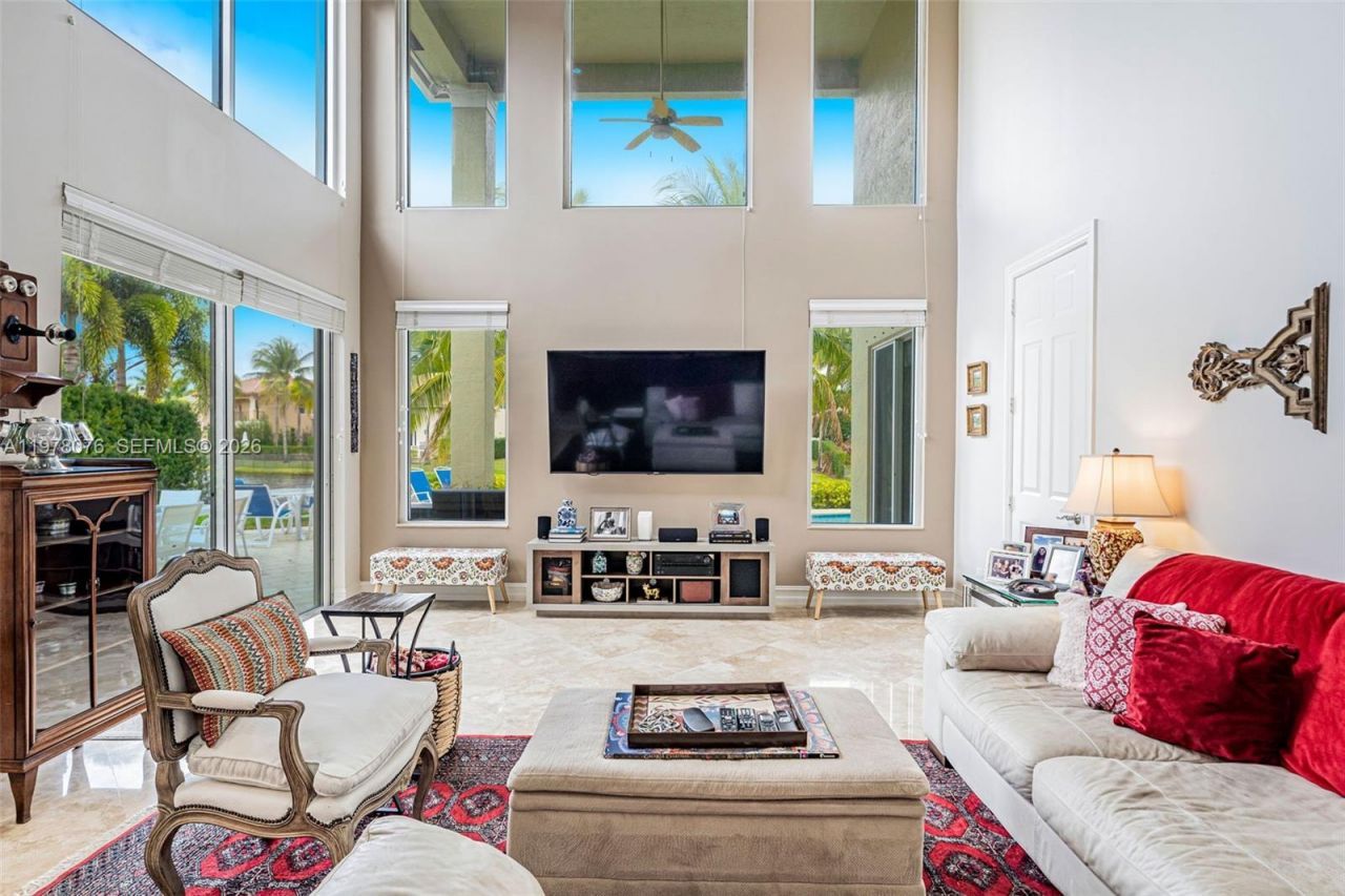 10221 Blue Palm St , Plantation, FL 33324 Photo