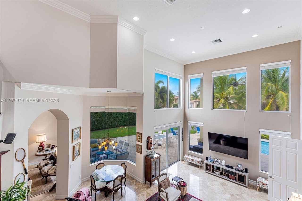 10221 Blue Palm St , Plantation, FL 33324 Photo