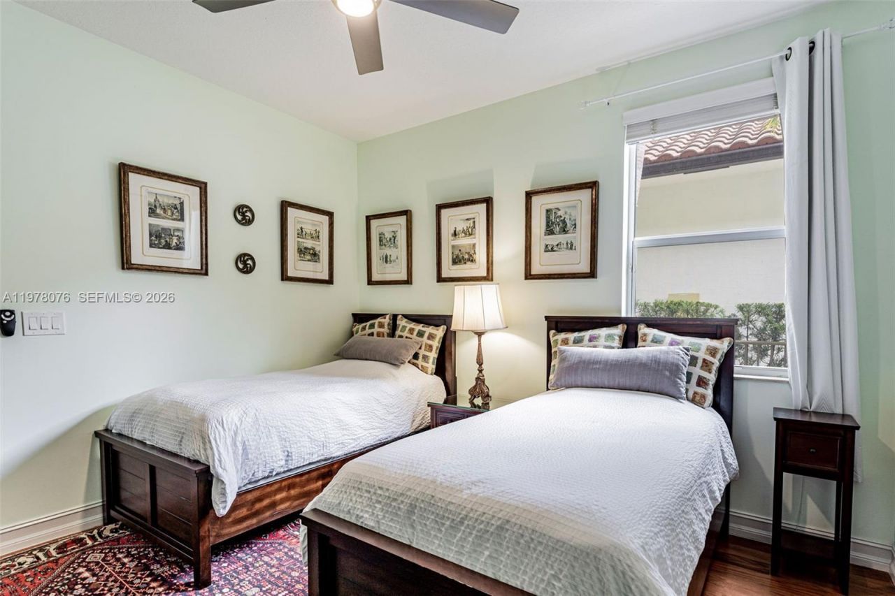 10221 Blue Palm St , Plantation, FL 33324 Photo