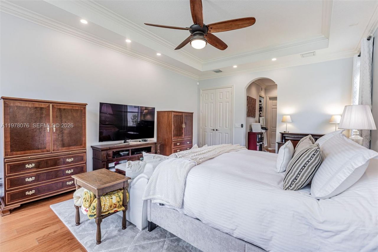 10221 Blue Palm St , Plantation, FL 33324 Photo