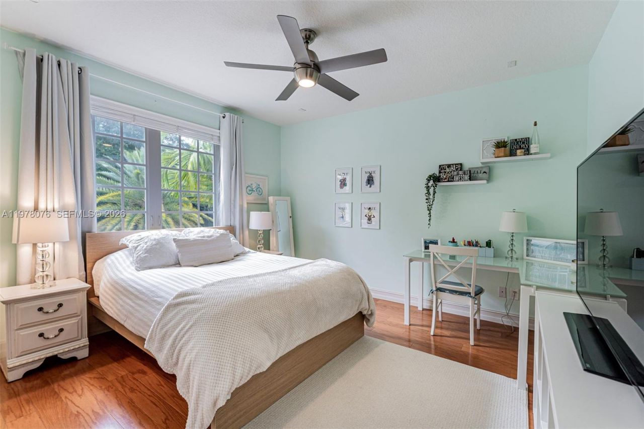 10221 Blue Palm St , Plantation, FL 33324 Photo