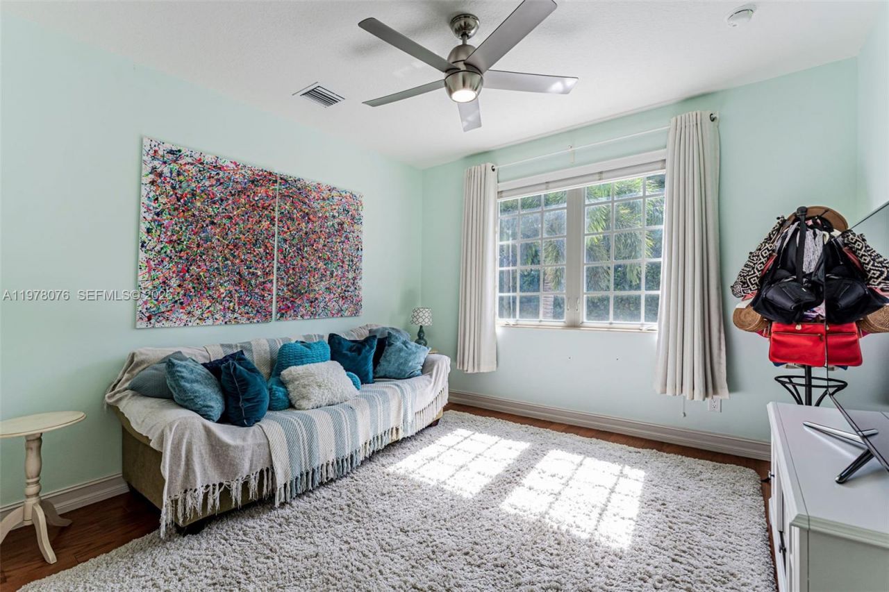 10221 Blue Palm St , Plantation, FL 33324 Photo